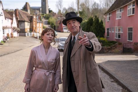 'Magpie Murders' Finale Recap: Atticus Pund & Susan Ryeland Crack The.